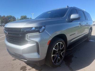 2023 Chevrolet Suburban RST