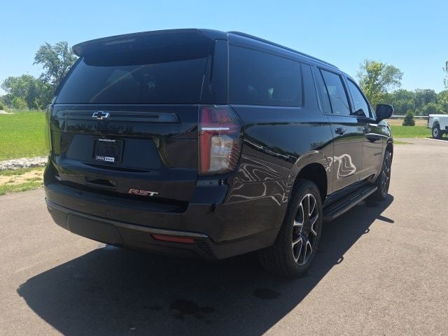 2021 Chevrolet Suburban RST