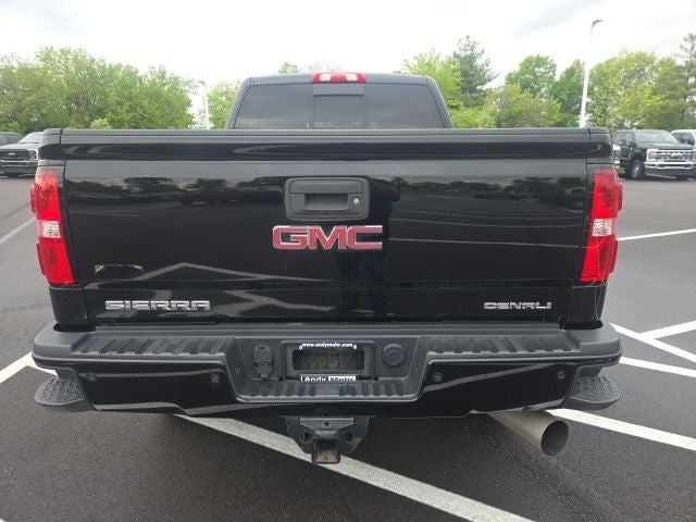 2017 GMC Sierra 2500HD Denali