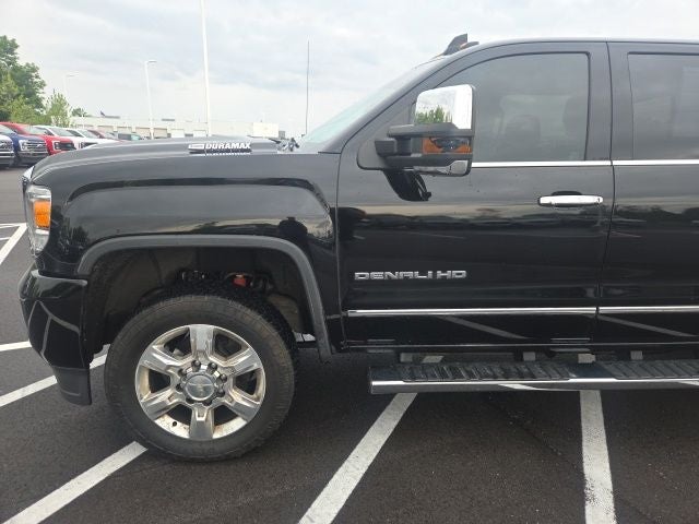 2017 GMC Sierra 2500HD Denali