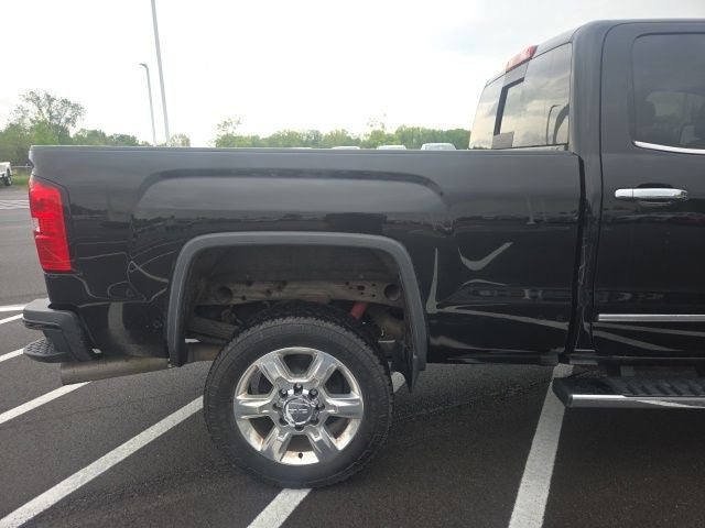 2017 GMC Sierra 2500HD Denali