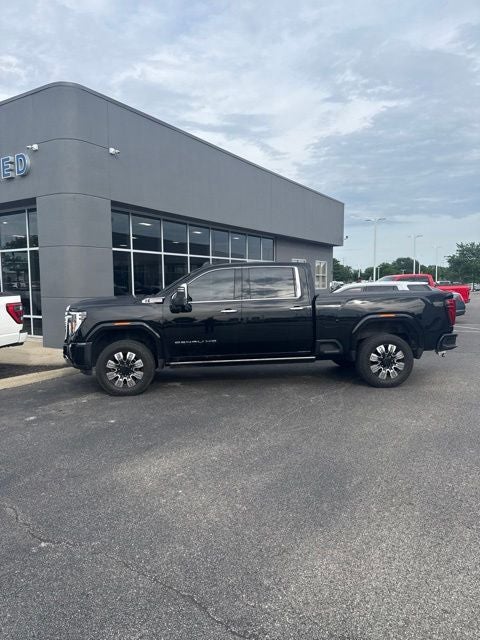 2024 GMC Sierra 2500HD Denali