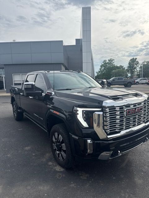 2024 GMC Sierra 2500HD Denali