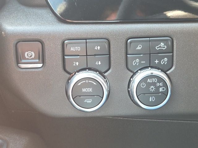 2026 GMC Sierra 2500HD SLT