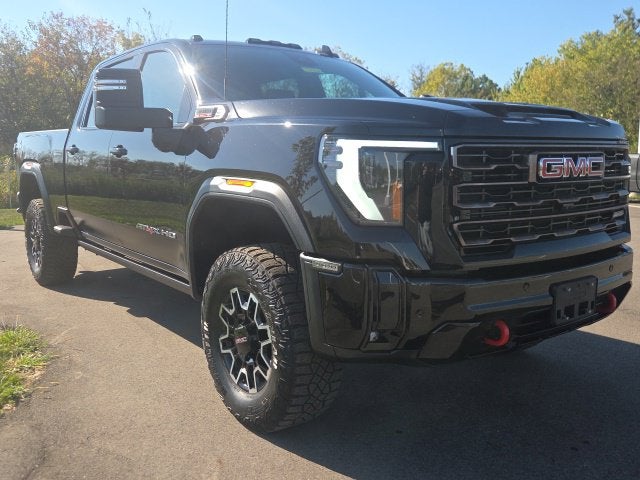 2025 GMC Sierra 2500HD AT4X