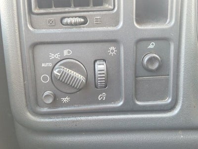 2005 GMC Sierra 1500 Work Truck