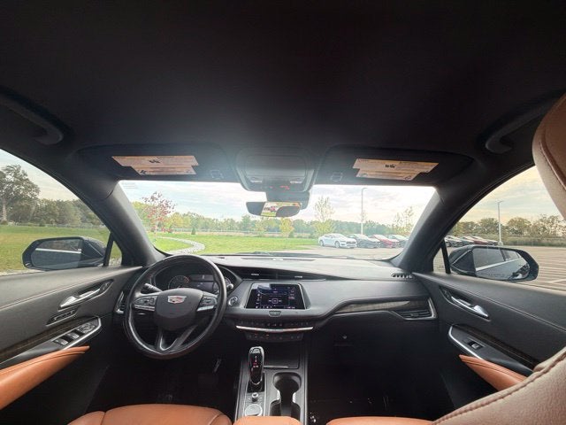 2020 Cadillac XT4 Premium Luxury