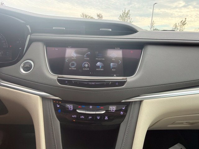 2018 Cadillac XT5 Premium Luxury