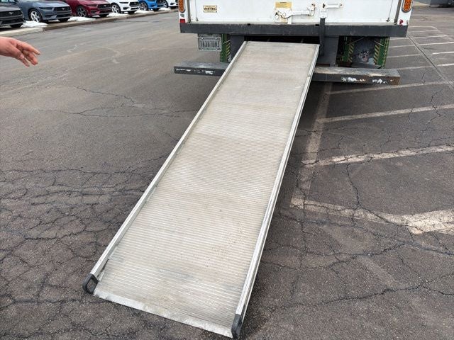 2017 Chevrolet Express 3500 Work Van Cutaway