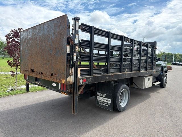2019 Chevrolet Silverado 5500HD Work Truck Stake Body