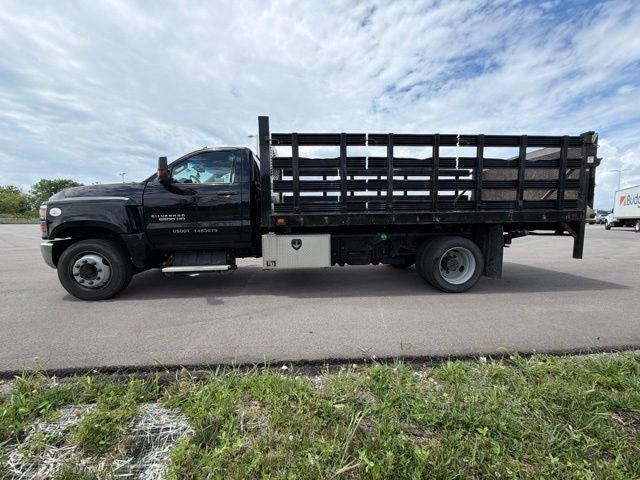 2019 Chevrolet Silverado 5500HD Work Truck Stake Body