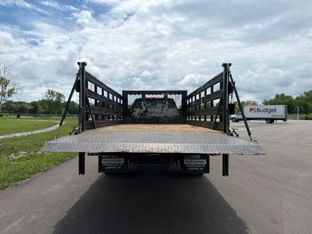 2019 Chevrolet Silverado 5500HD Work Truck Stake Body