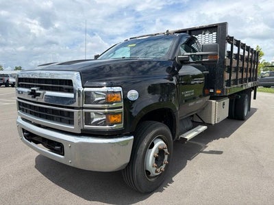 2019 Chevrolet Silverado 5500HD Work Truck Stake Body