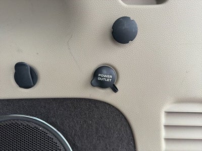 2011 Jeep Grand Cherokee Overland