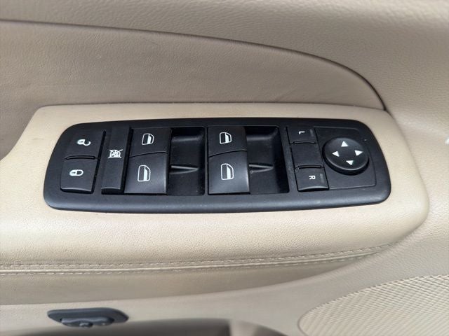 2011 Jeep Grand Cherokee Overland