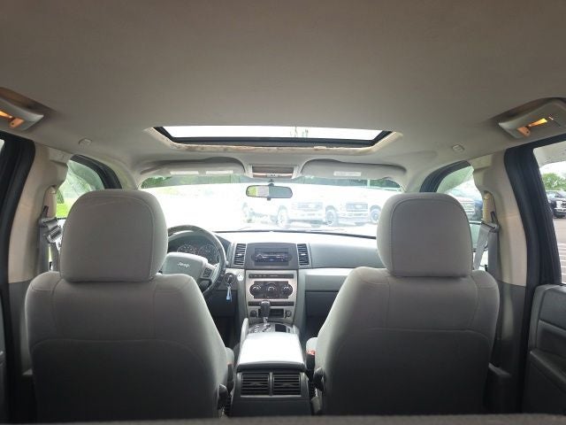 2007 Jeep Grand Cherokee Laredo