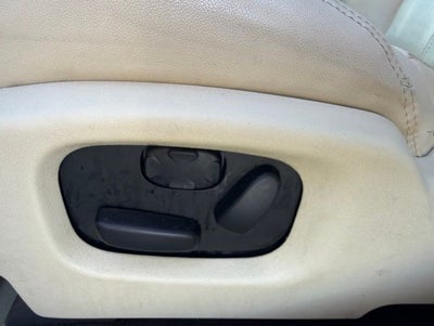 2013 Lincoln MKS Base