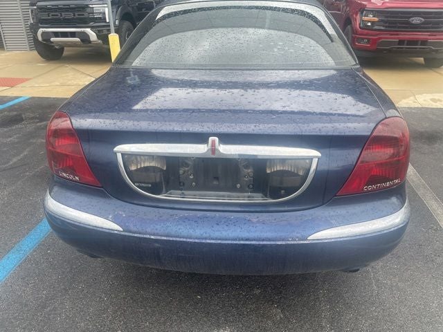 2002 Lincoln Continental Base