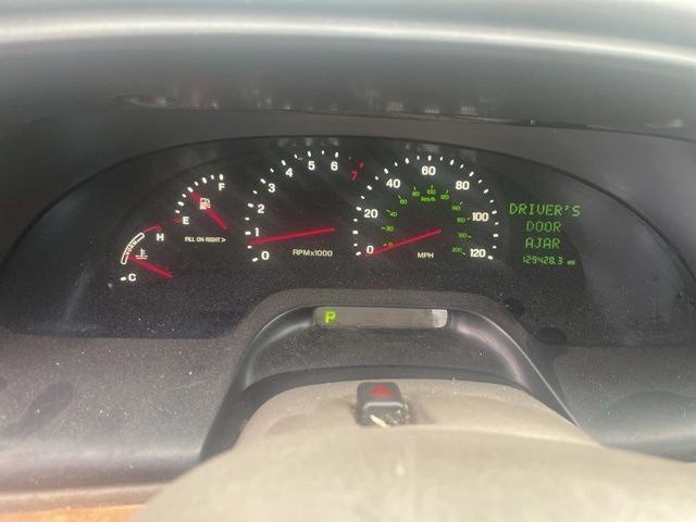 2002 Lincoln Continental Base