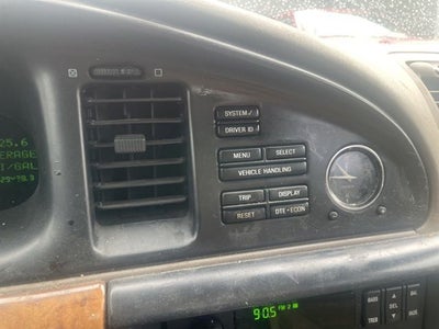 2002 Lincoln Continental Base