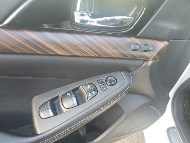2016 Nissan Maxima Platinum