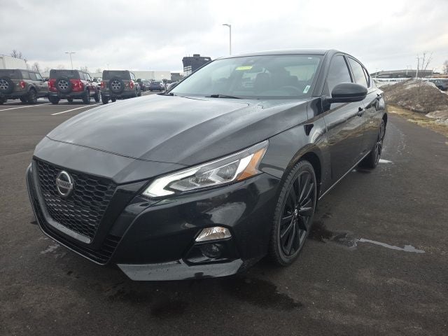 2022 Nissan Altima 2.5 SR