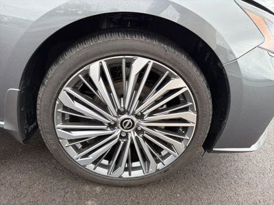 2025 Nissan Altima 2.5 SL