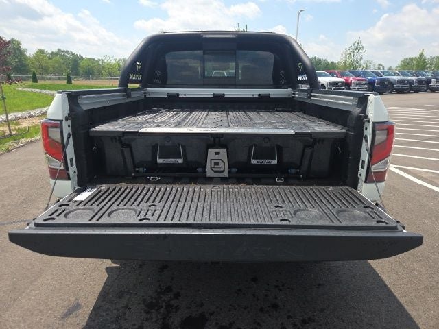 2020 Nissan Titan SL