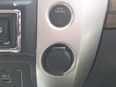 2020 Nissan Titan SL
