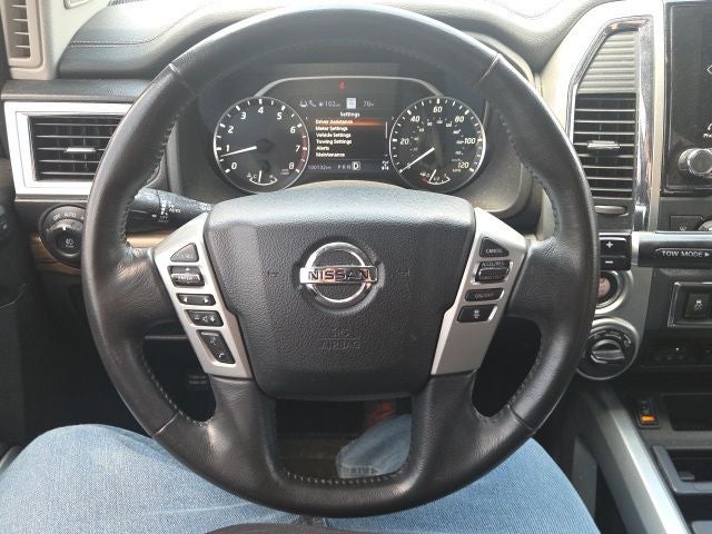 2020 Nissan Titan SL