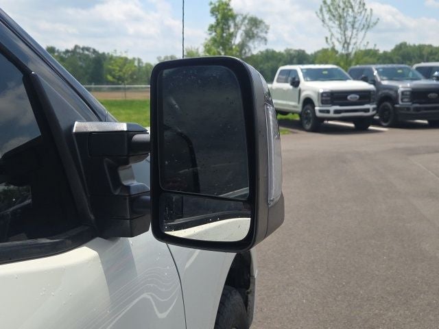 2020 Nissan Titan SL