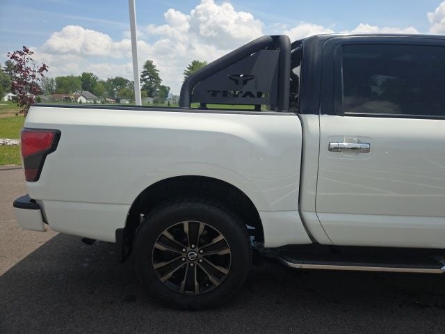 2020 Nissan Titan SL
