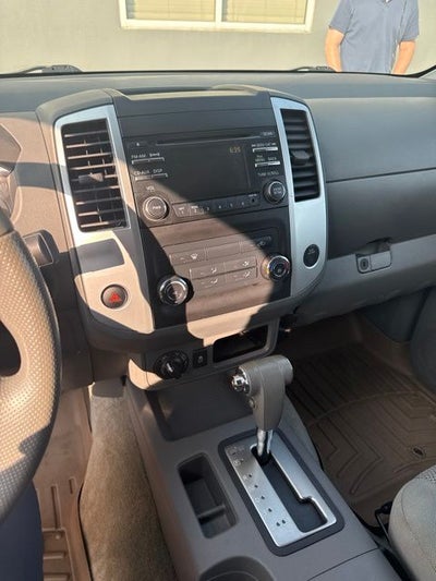 2014 Nissan Frontier SV
