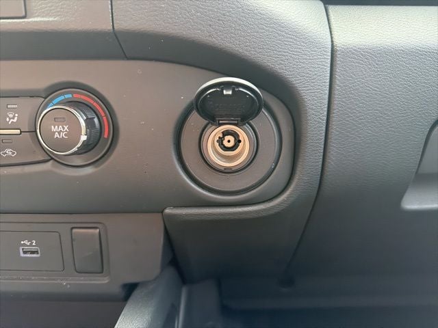 2022 Nissan Frontier S