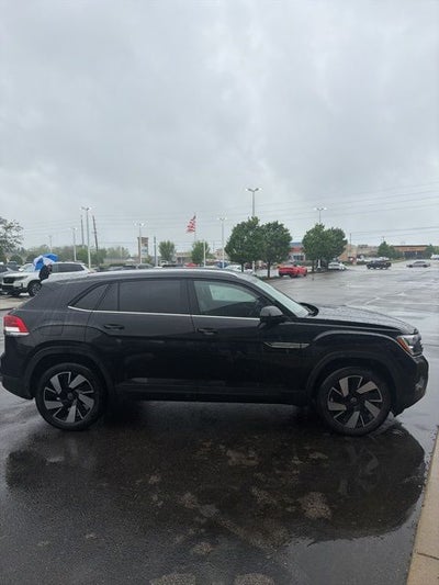 2024 Volkswagen Atlas Cross Sport 2.0T SE w/Technology