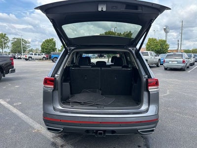 2022 Volkswagen Atlas 3.6L V6 SE w/Technology