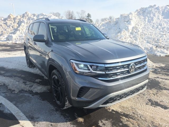 2022 Volkswagen Atlas 2.0T SE w/Technology