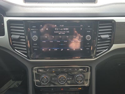 2022 Volkswagen Atlas 2.0T SE w/Technology