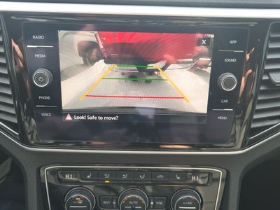 2022 Volkswagen Atlas 2.0T SE w/Technology