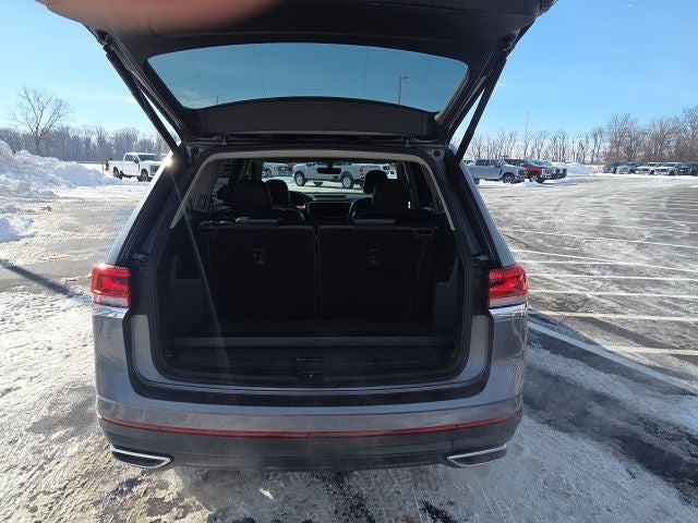 2022 Volkswagen Atlas 2.0T SE w/Technology