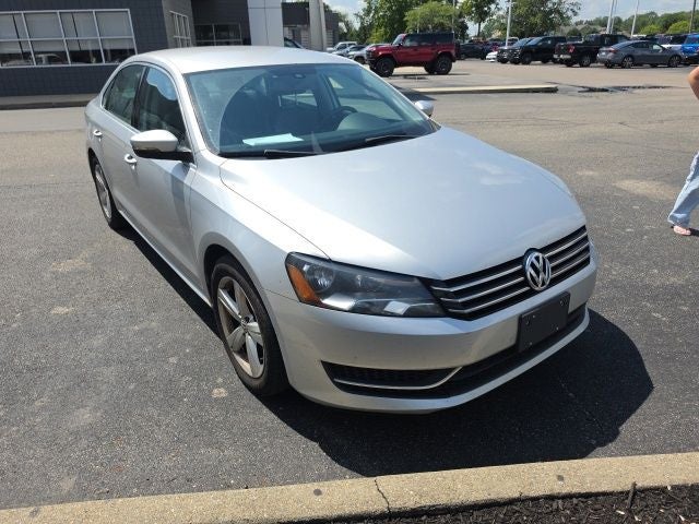2015 Volkswagen Passat 1.8T SE