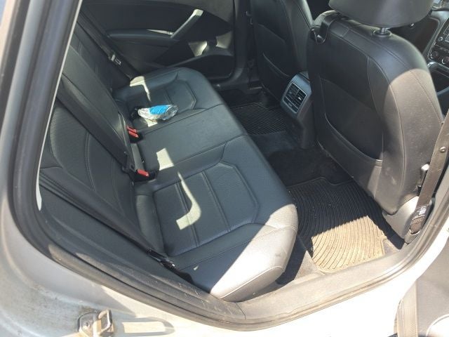 2015 Volkswagen Passat 1.8T SE