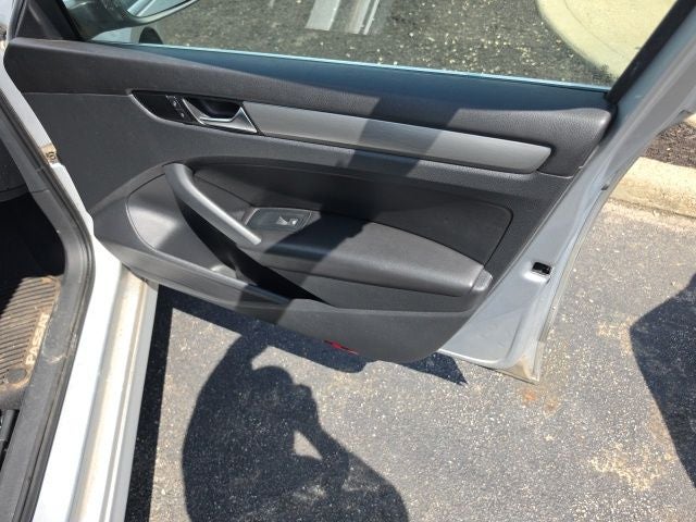 2015 Volkswagen Passat 1.8T SE