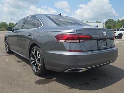 2022 Volkswagen Passat 2.0T SE