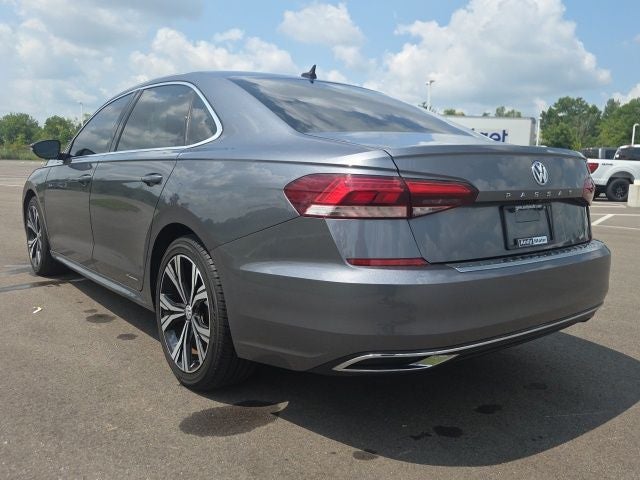 2022 Volkswagen Passat 2.0T SE