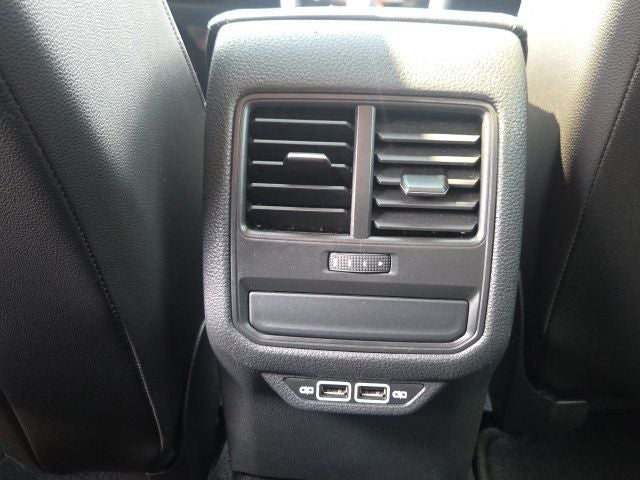 2022 Volkswagen Passat 2.0T SE