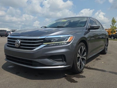 2022 Volkswagen Passat 2.0T SE