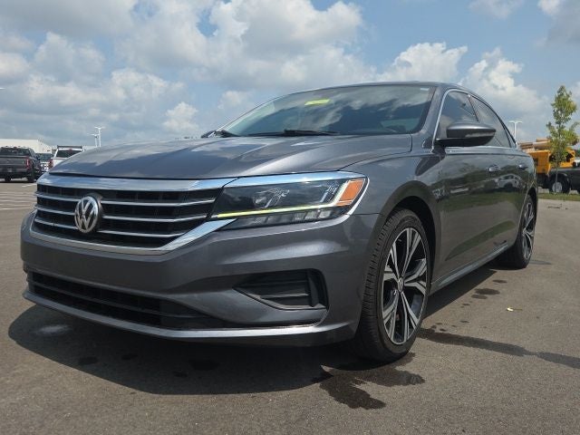 2022 Volkswagen Passat 2.0T SE