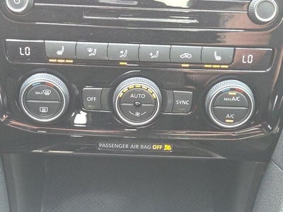 2022 Volkswagen Passat 2.0T SE