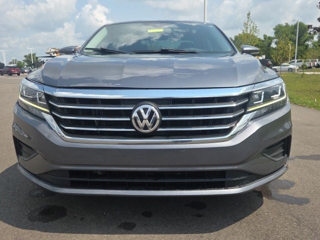 2022 Volkswagen Passat 2.0T SE